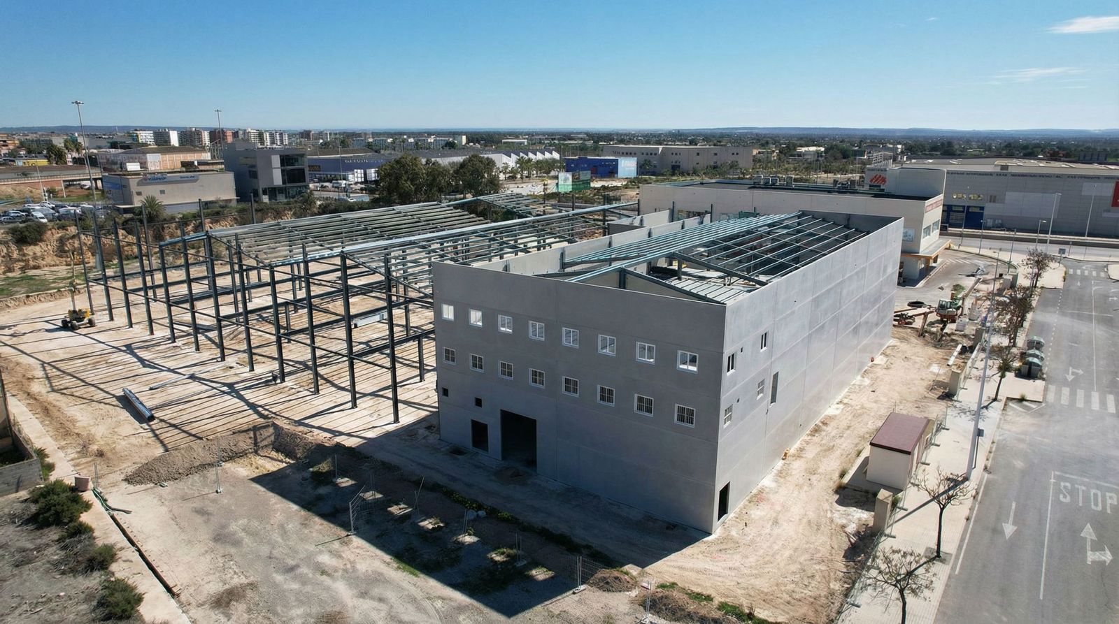 Capannone industriale in costruzione